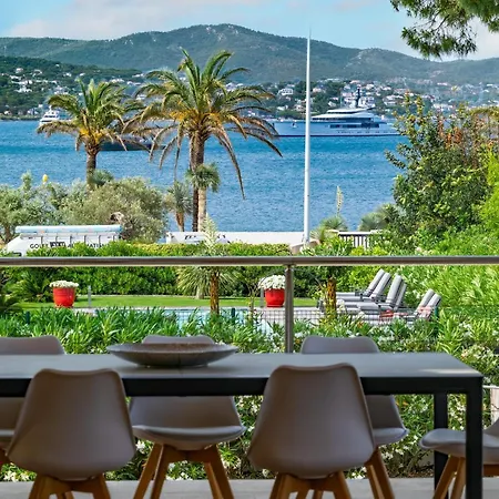 A L'entree De St Tropez Vue 2 Minutes A Pied