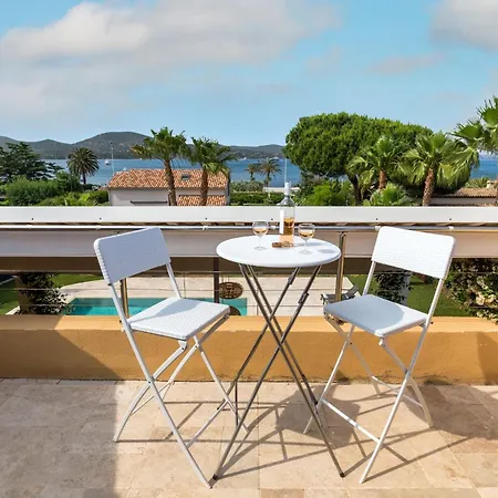 A L'entree De St Tropez Vue 2 Minutes A Pied Vakantiehuis *